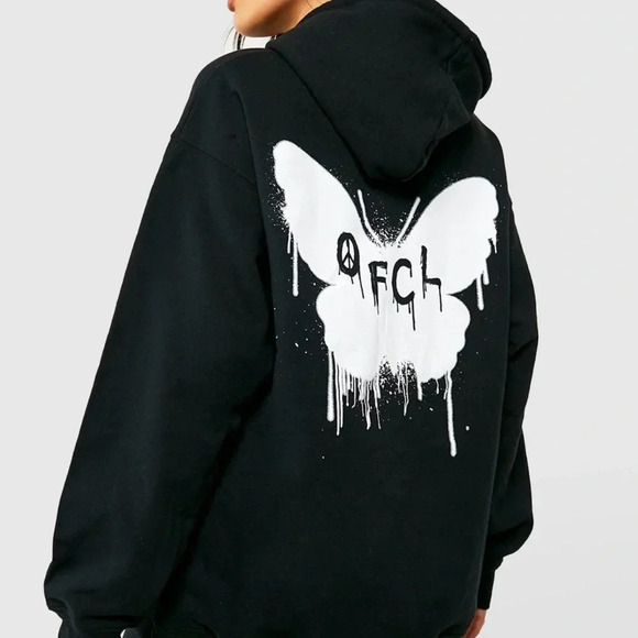 🖤 New Boohoo Butterfly Oversized Hoodie🖤 - Picture 1 of 5